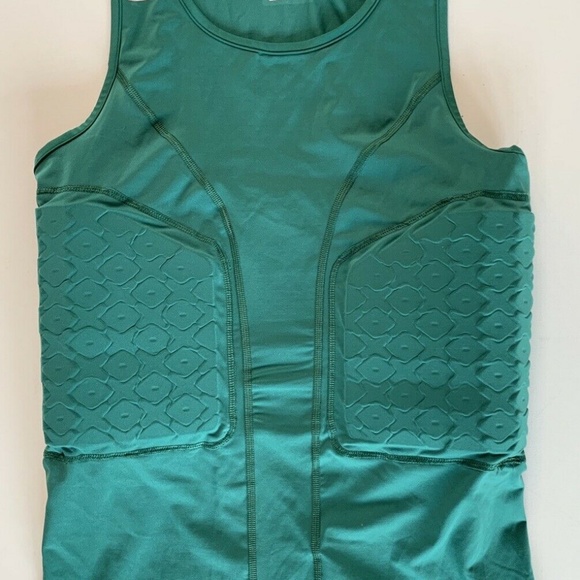 Adidas Techfit ClimaCool Compression Padded Tank - Picture 2 of 8